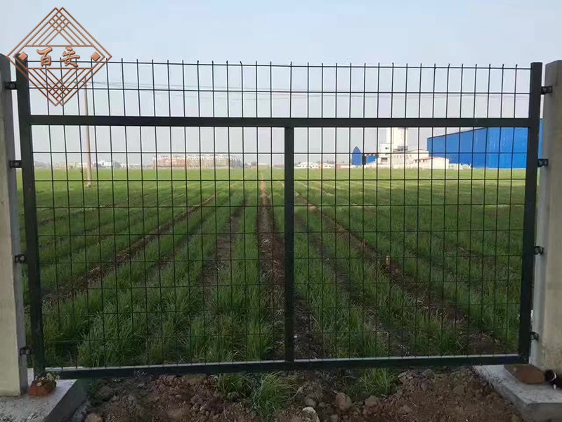 铁路护栏网